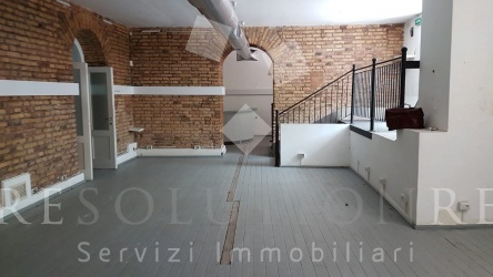 Roma,Garibaldi 88E,2 Locali Locali,Negozio,Garibaldi ,1061