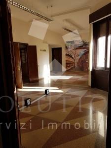 6 Locali Locali,2 BagniBagni,Ufficio,Barberini ,2,1035