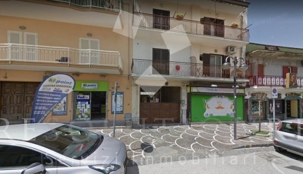 Napoli,Rossi,Negozio,Rossi,1037
